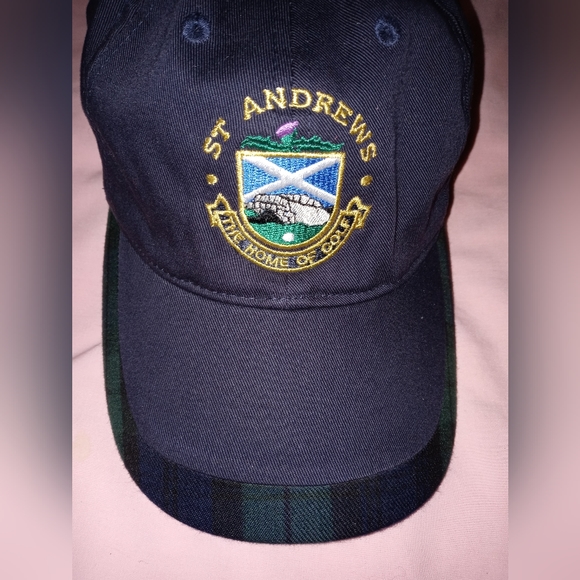 St. Andrew’s British of Museum Baseball Cap - Picture 5 of 7